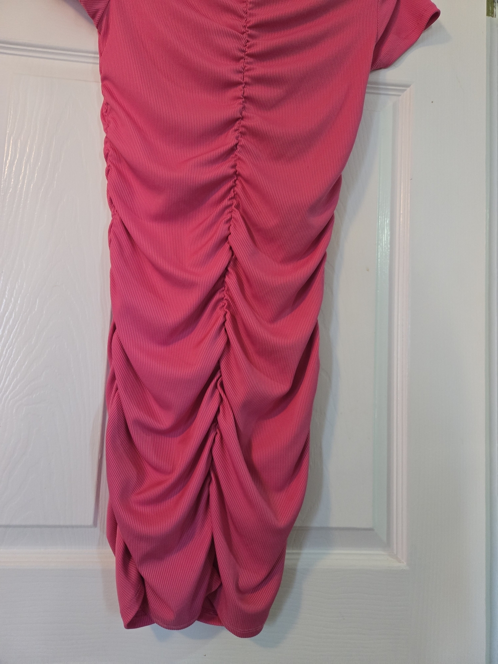 H&M Pink Ruched Dress